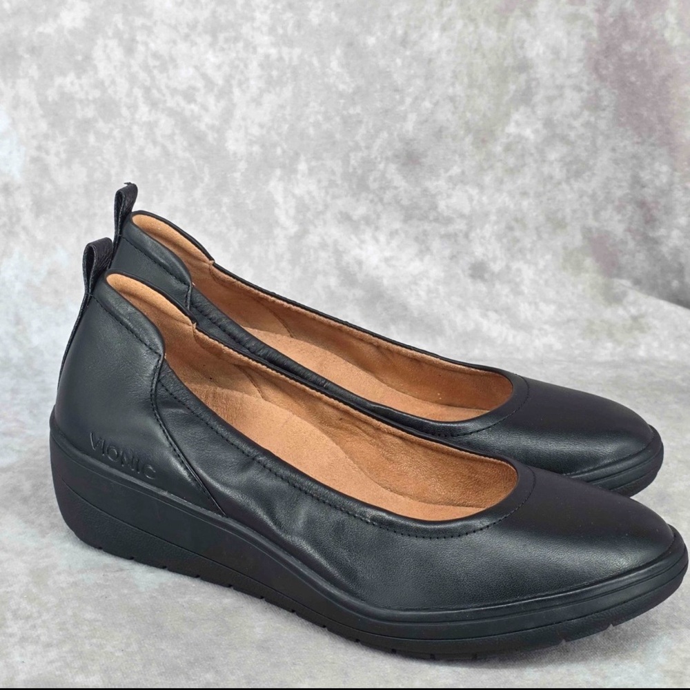 Vionic Black Leather Jacey Wedge Slip-On Ballet Flat - Comfort Support